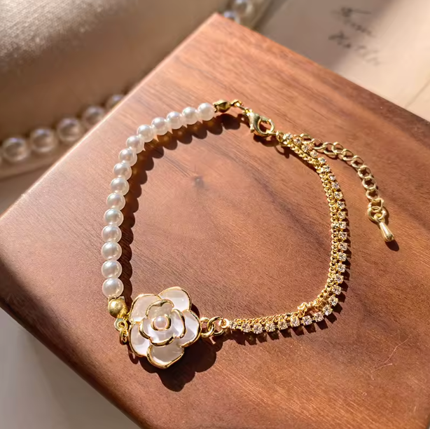 Stella Pearl Bracelet